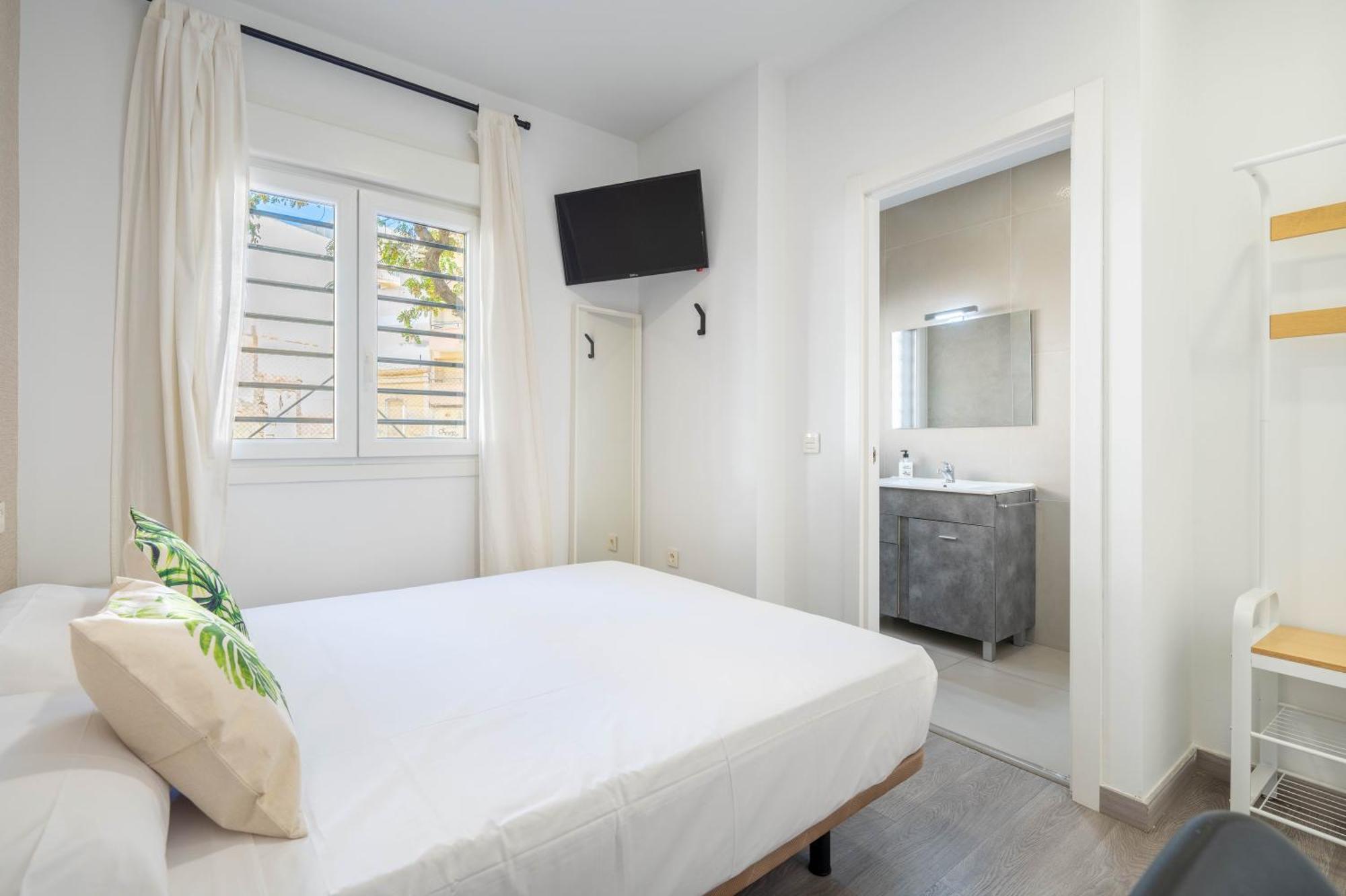 Bf Rooms Almeria Centro Екстериор снимка